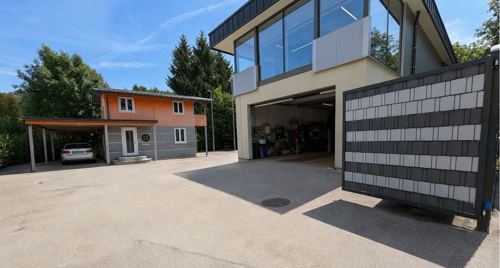 EKS Meisterwerkstatt Werkstattgebäude von außen